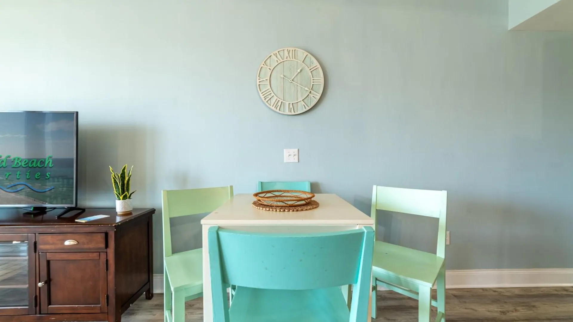 Holiday home Laketown Wharf 816 'Tasty Waves Pcb' Panama City Beach United States