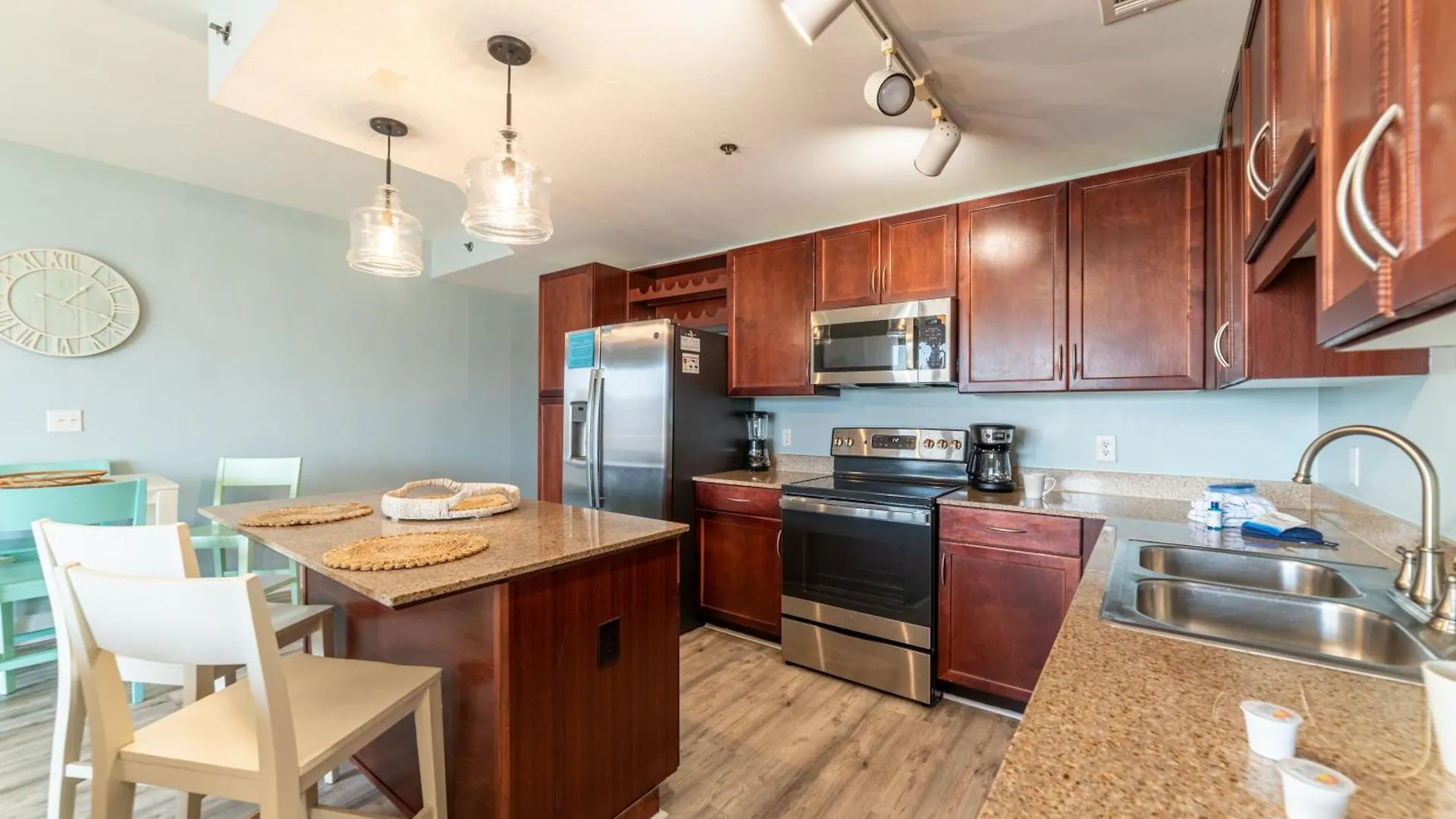 Laketown Wharf 816 'Tasty Waves Pcb' Panama City Beach